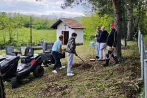 Pripreme za blagoslov polja na Batkovića groblju